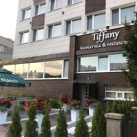 Hotel Tiffany Nowe Miasto Lubawskie Bagian luar foto