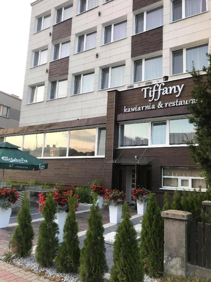 Hotel Tiffany Nowe Miasto Lubawskie Bagian luar foto