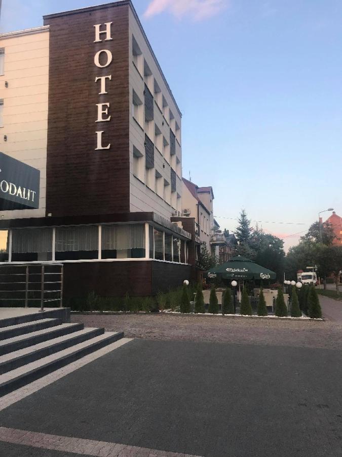Hotel Tiffany Nowe Miasto Lubawskie Bagian luar foto